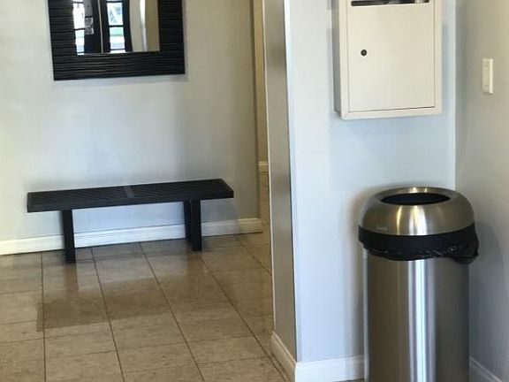 3rd image of 1515 S Beverly Dr Unit 31