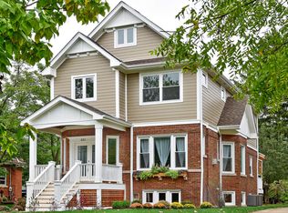 441 Repton Rd, Riverside, IL 60546