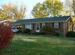 2nd image of 203 W Greenbrier St