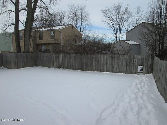 2nd image of 2382 Vining Dr