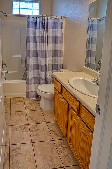 577 Willoughby St — Photo 19