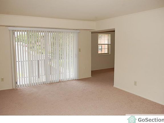 2nd image of 400 Valley Meadow Cir APT T3