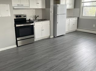 30 Gillett St APT 2A, Hartford, CT 06105