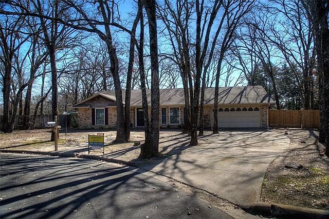 1st image of 21 Post Oak Trl