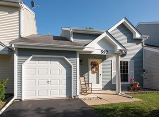 597 Pleasant Pl #597, Island Lake, IL 60042