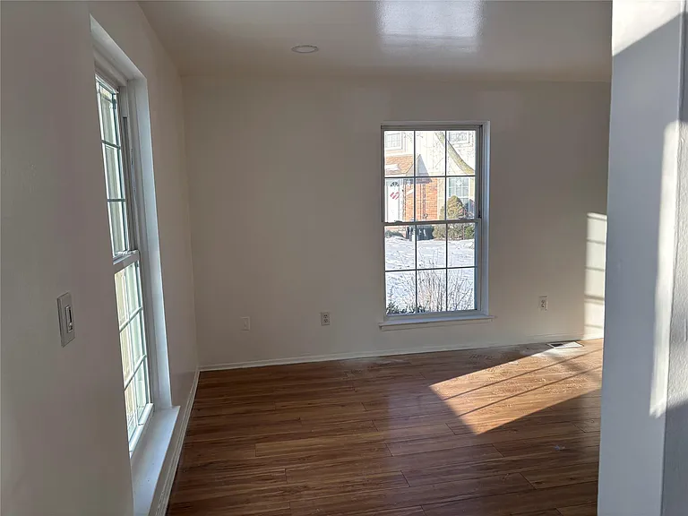 35314 Tall Oaks Dr — Photo 11