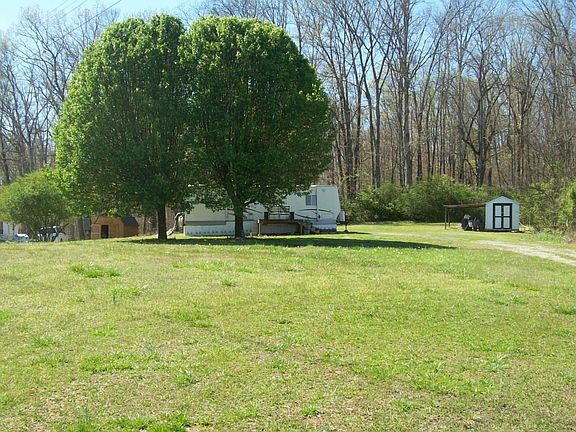 5th image of 102 Beulah Dr