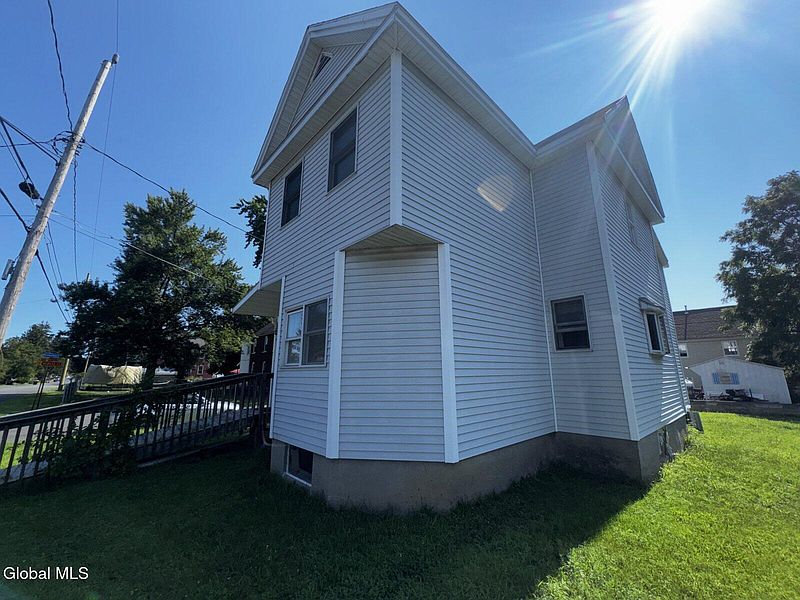 5th image of 25 West Street