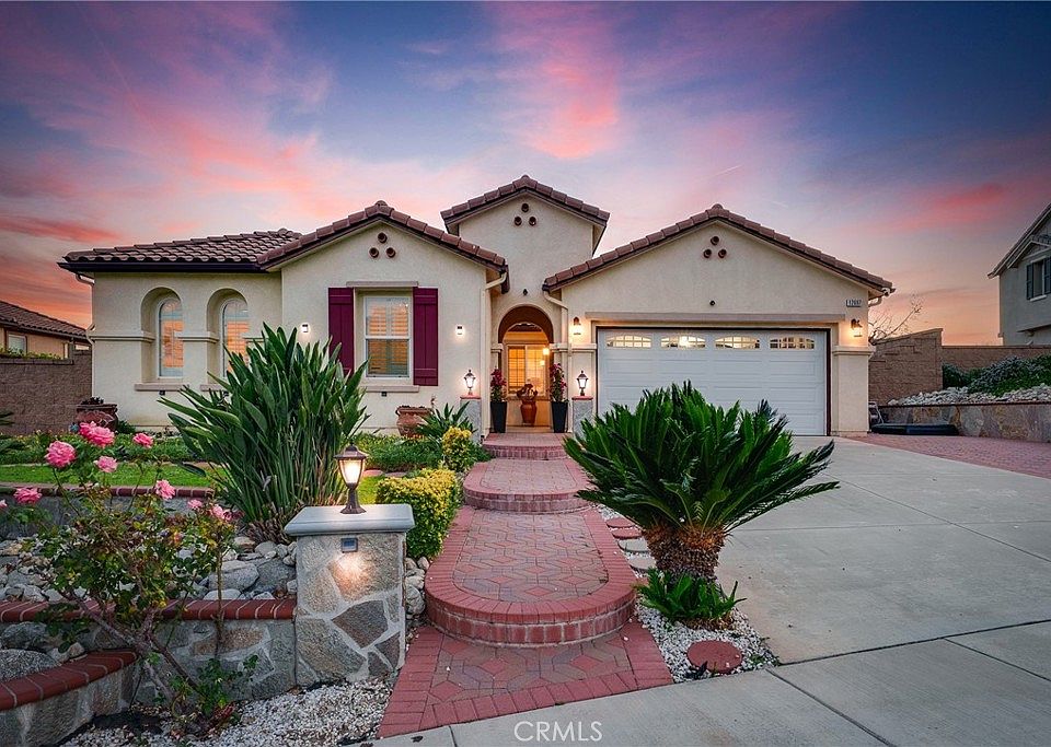 1st image of 12697 Freemont Ct