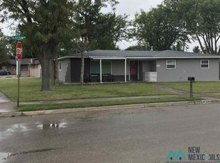 2210 W Clayton Ave, Artesia, NM 88210
