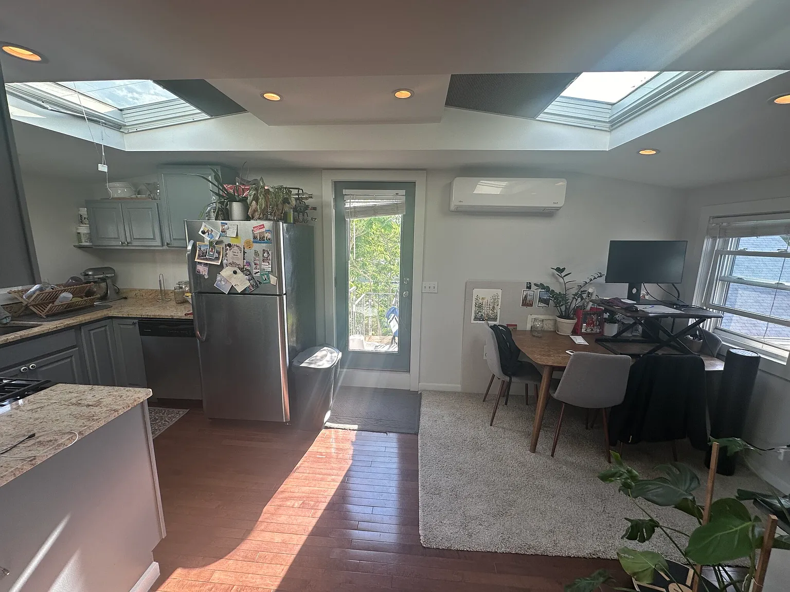 1 bed, 1.0 bath, 650 sqft, $2,850 — Photo 1