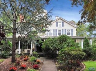 227 S Van Dien Ave, Ridgewood, NJ 07450