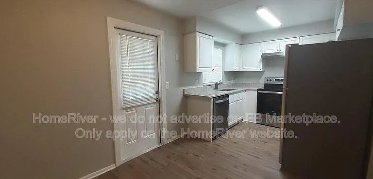 690 Lilac Rd — Photo 4