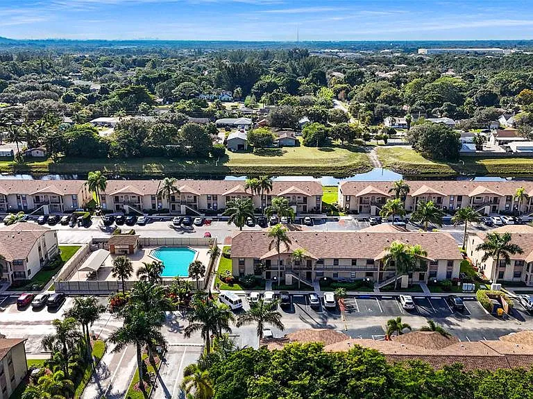 9466 Boca Cove Cir #303 — Photo 48