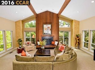 893 Holly Hill Dr, Walnut Creek, CA 94596