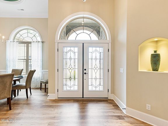 4th image of 1241 St Simons Drive SE