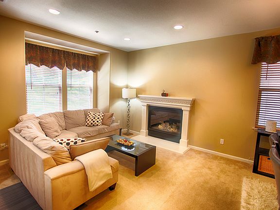 2nd image of 5812 Hillbrook Pl