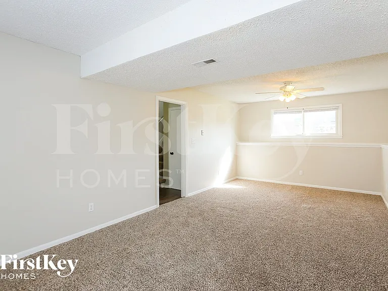 8652 NE 110th St — Photo 10
