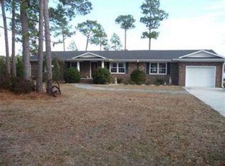 297 Floral Ln, Southport, NC 28461