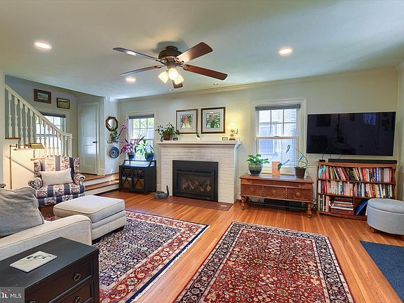 4th image of 3930 Brisban St
