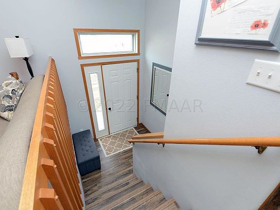 2nd image of 3043 11th Ave S