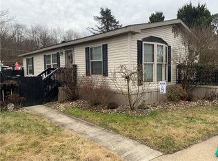 80 Hidden Valley Dr, Finleyville, PA