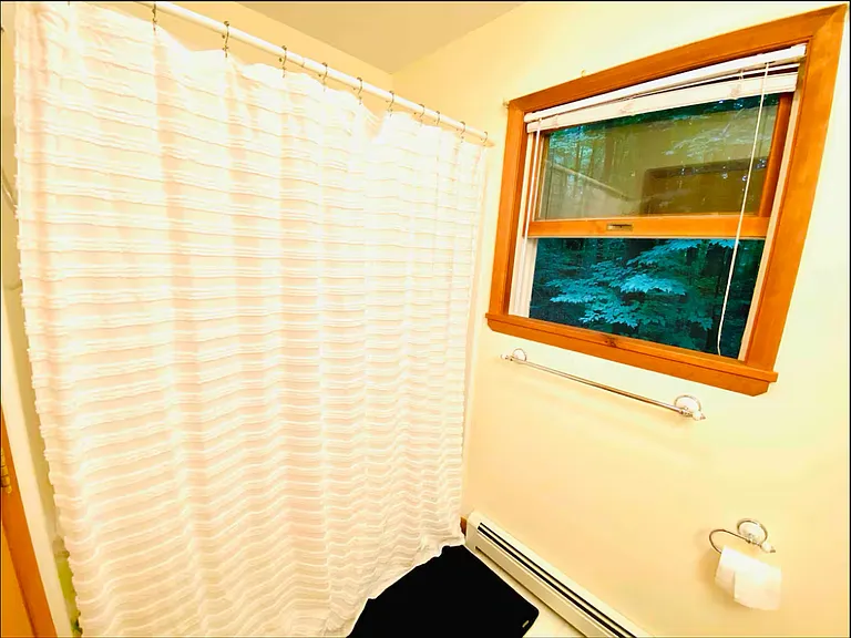 3550 Dogwood Ct — Photo 37