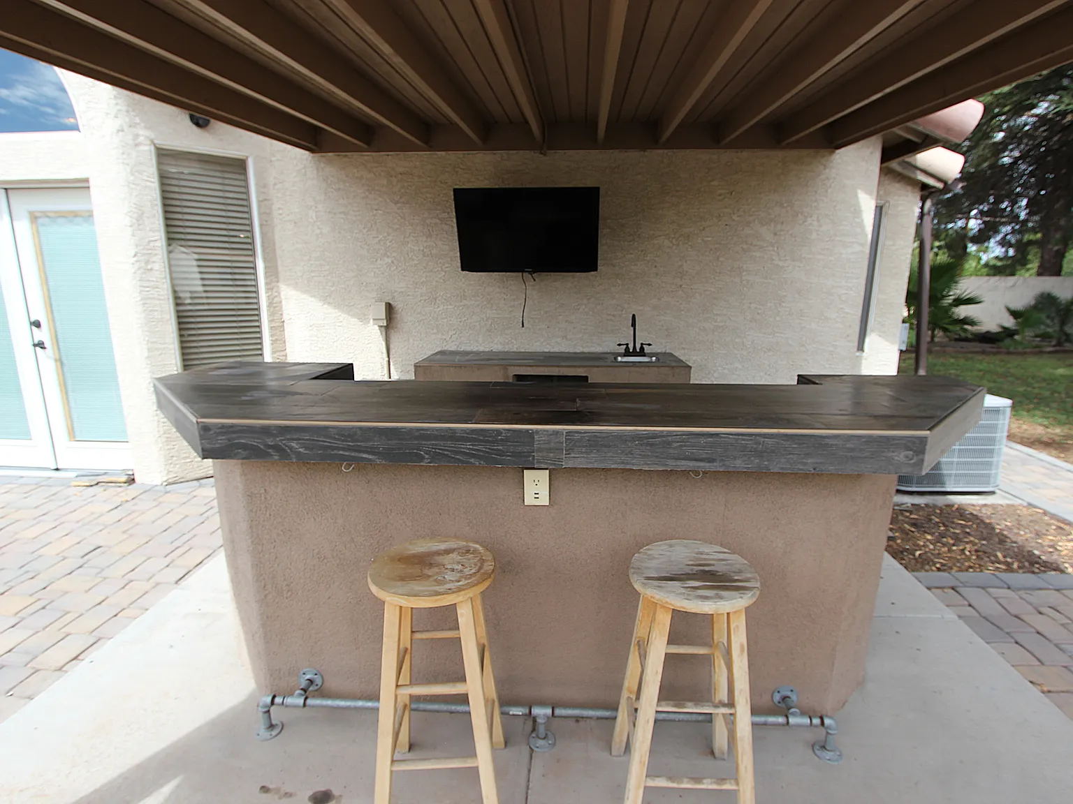 3 bed, 1688 sqft, $2,500 — Photo 4