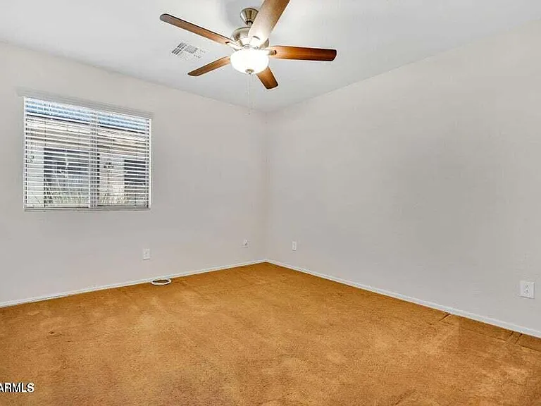 24039 N Mojave Ln — Photo 15