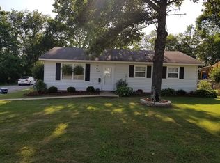 601 N 5th St, Ozark, AR 72949