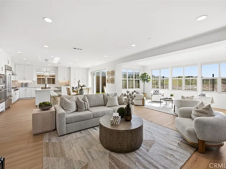 212 Collino — Photo 3