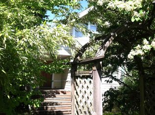 8519 4th Ave NE, Seattle, WA 98115