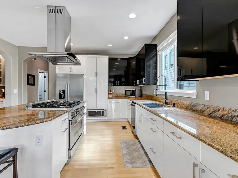 Chef's Kitchen 2