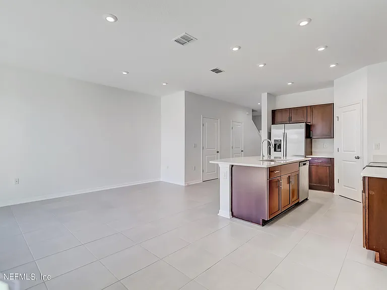 13115 Annies Walk Dr — Photo 17