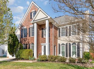 8432 Newton Ln, Charlotte, NC 28277