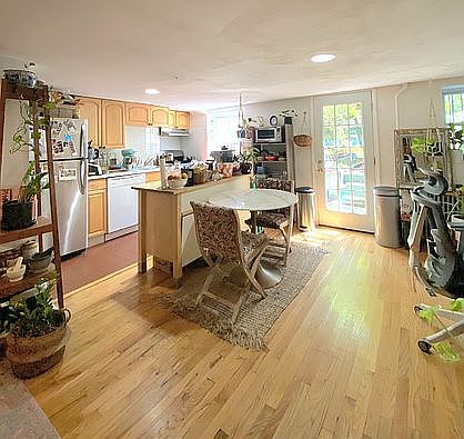 1st image of 34 Douglass St