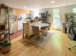 34 Douglass St, Brooklyn, NY 11231