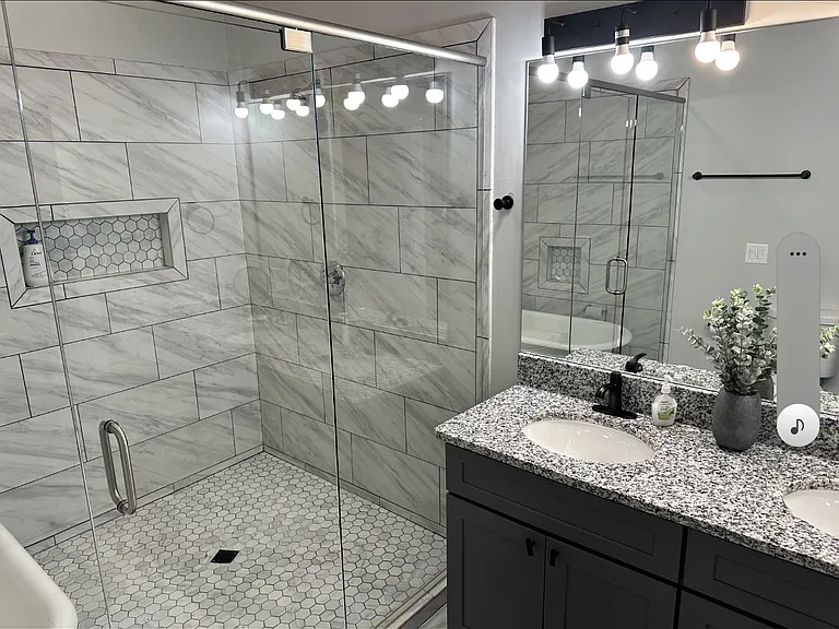 1529 Oakview Rd #2 — Photo 4