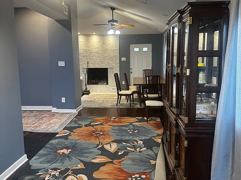 5207 Annapolis Rd — Photo 16