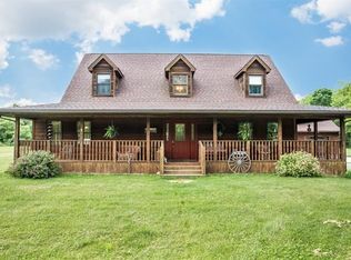 1695 Wampum Rd, Ellwood City, PA 16117