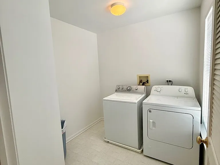 4354 Shooting Star Dr — Photo 12