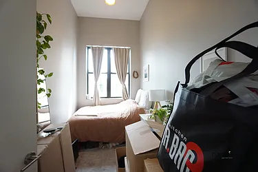 Rented by Rennit Inc.