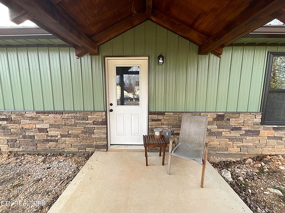 4th image of 155 Broyles Rd