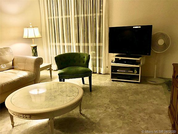 2nd image of 200 172nd St APT 515