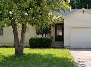 1710 Field Dr, Enid, OK 73703