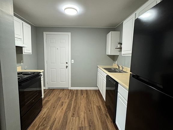 3rd image of 508 W Michigan Ave #C