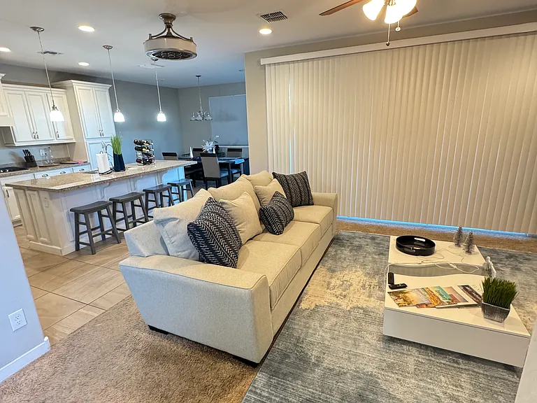 1714 W Jeanine Dr — Photo 8