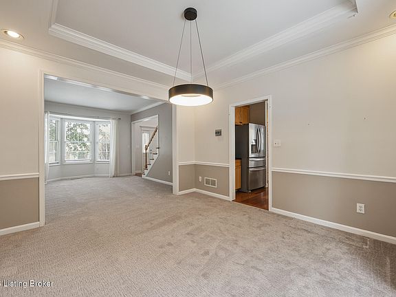 3rd image of 3718 Hunters Ridge Dr