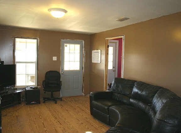 3rd image of 3425 Fm 1750