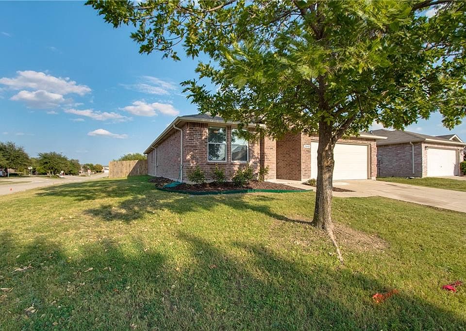 1st image of 2645 S Wavecrest Ct